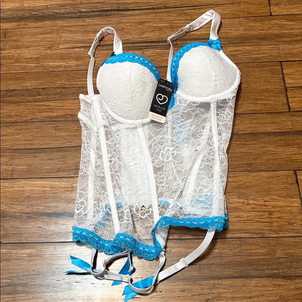 Lovehoney Lace Push-up Basque Top Lingerie White Blue Brand New NWT - Picture 2 of 6